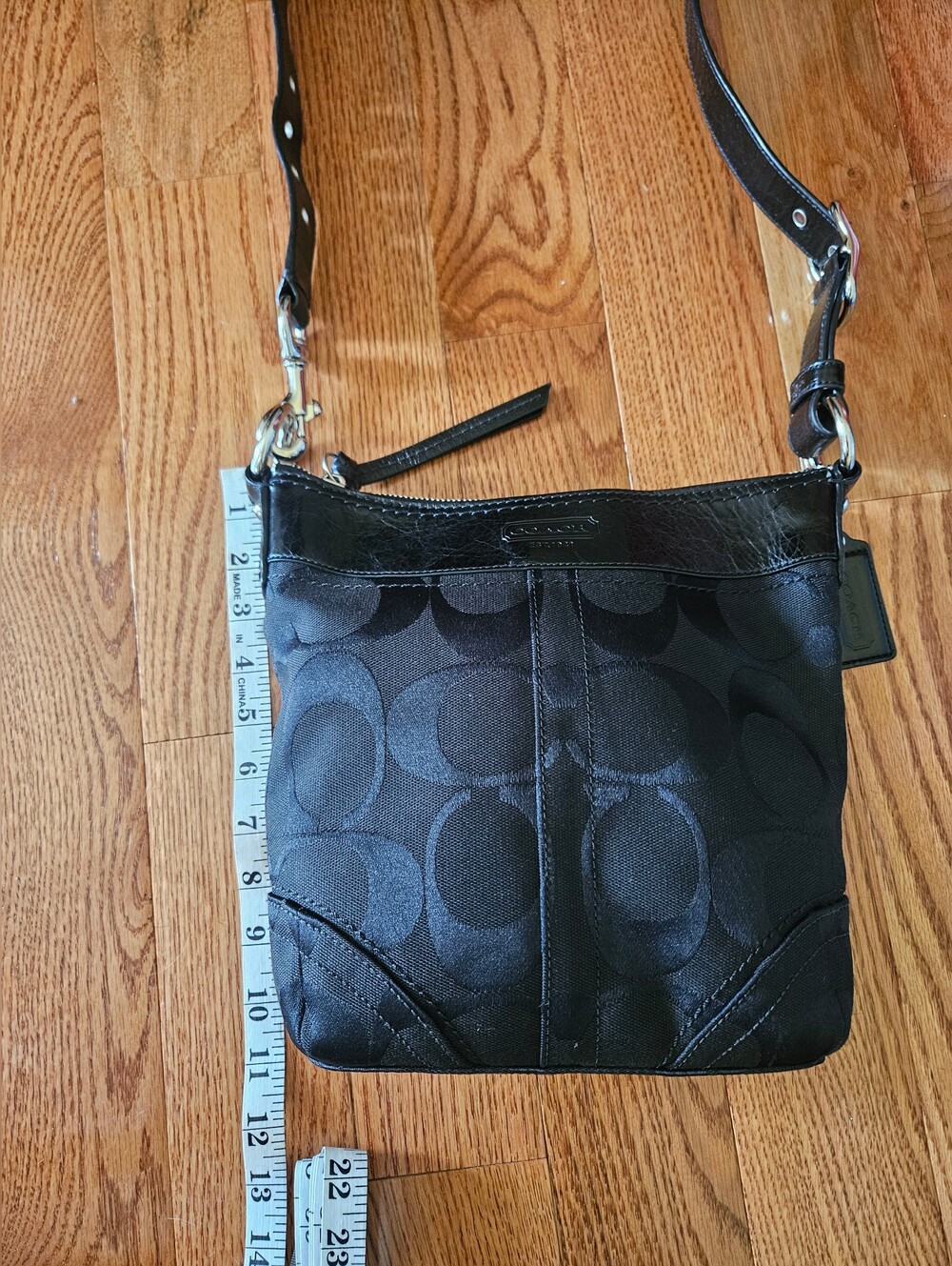 Coach Crossbody Bag - Picture 3 of 12